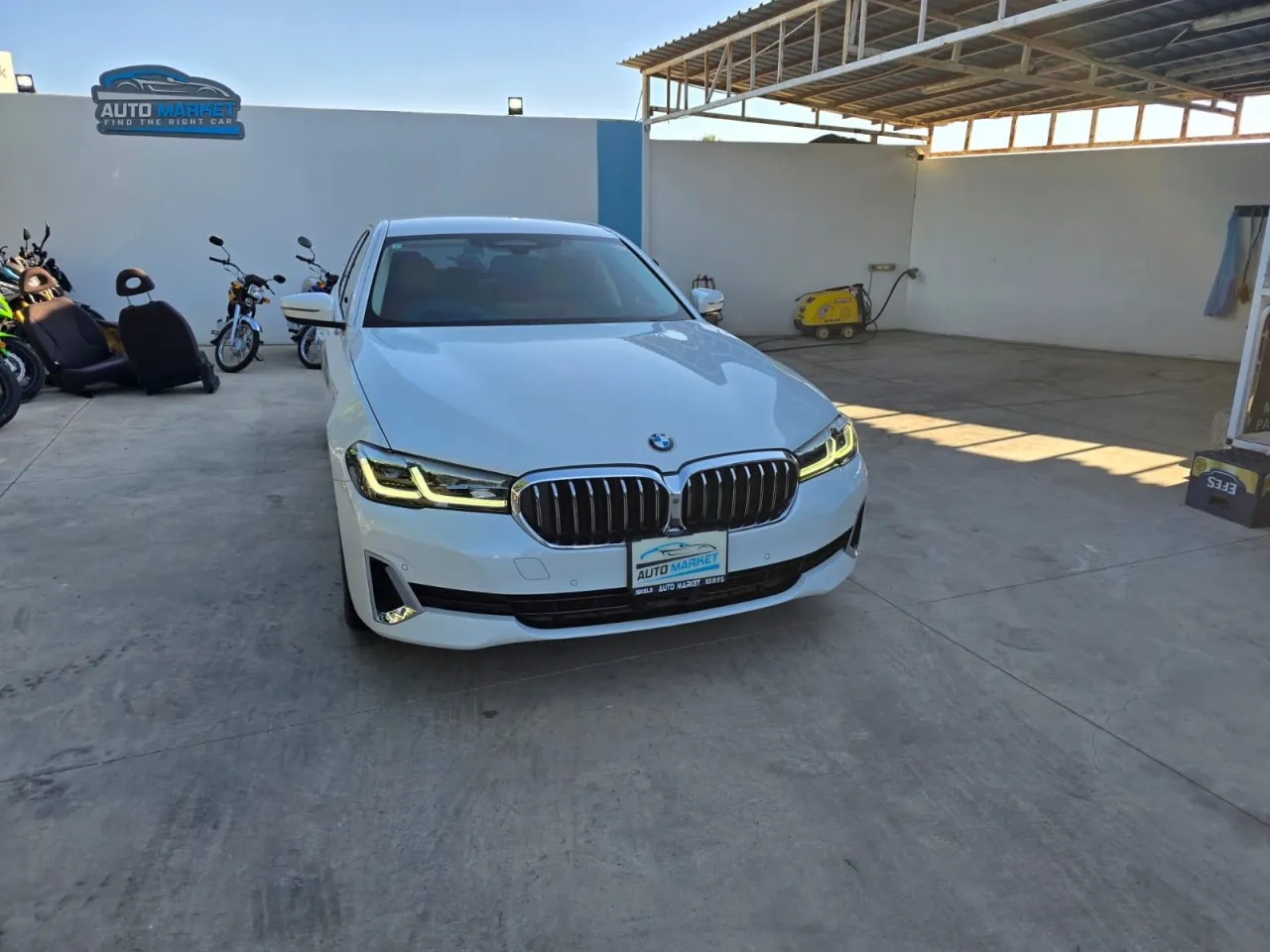 2021 BMW 5 Serisi 523 d xDrive Kıbrıs | KKTC İkinci El Satılık Araba - Thumbnail 5