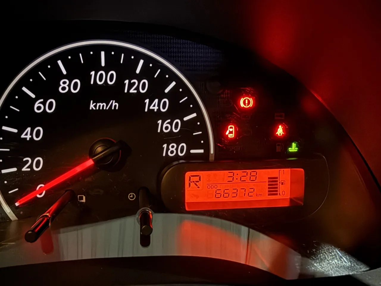 2022 Nissan March 1.2 Kıbrıs | KKTC İkinci El Satılık Araba - Thumbnail 6