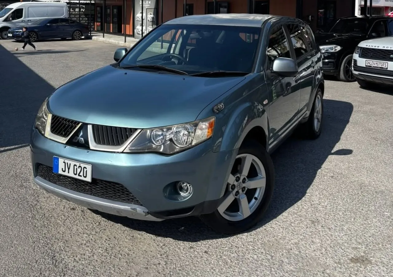 2006 Mitsubishi Outlander 2.4 Kıbrıs | KKTC İkinci El Satılık Araba - Fotoğraf 1