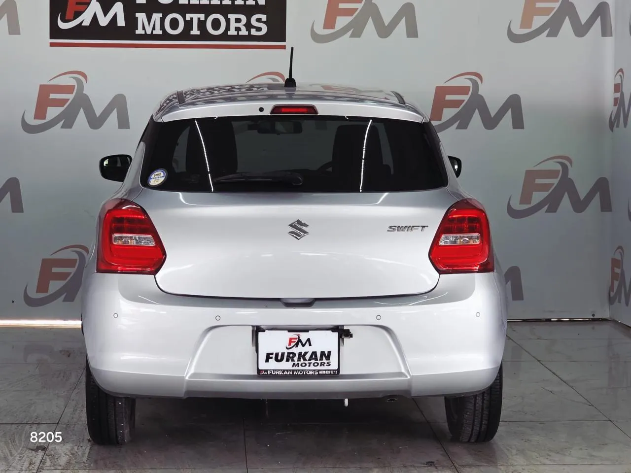 2021 Suzuki Swift 1.2 Kıbrıs | KKTC İkinci El Satılık Araba - Thumbnail 6
