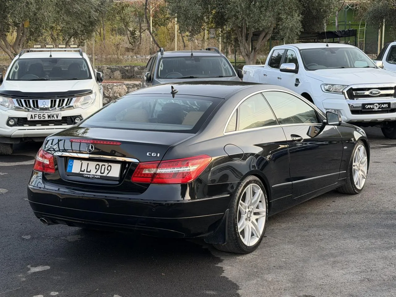 2010 Mercedes-Benz E Serisi E 250 CGI Kıbrıs | KKTC İkinci El Satılık Araba - Thumbnail 4