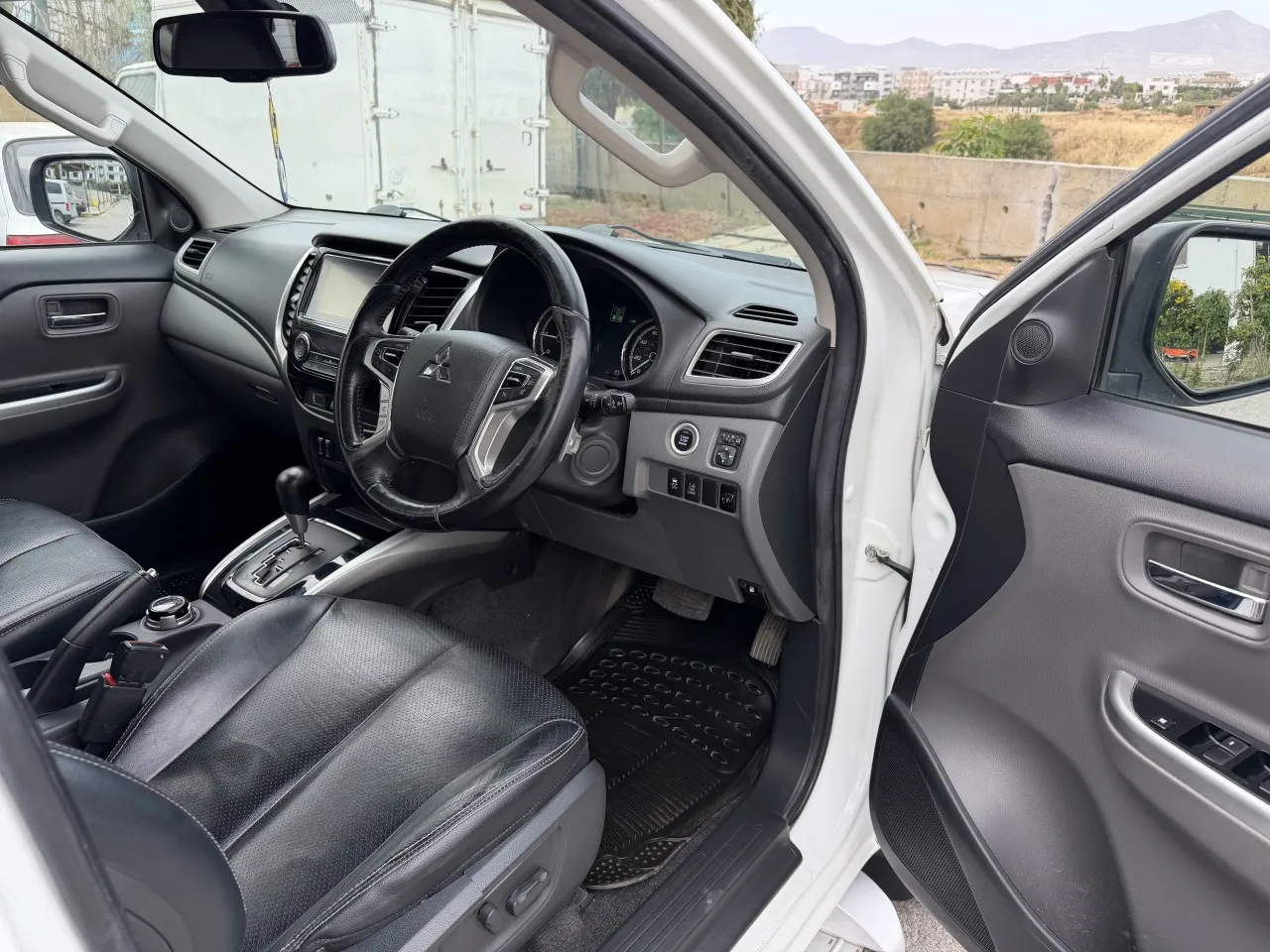 2018 Mitsubishi L 200 4x4 Kıbrıs | KKTC İkinci El Satılık Araba - Thumbnail 7