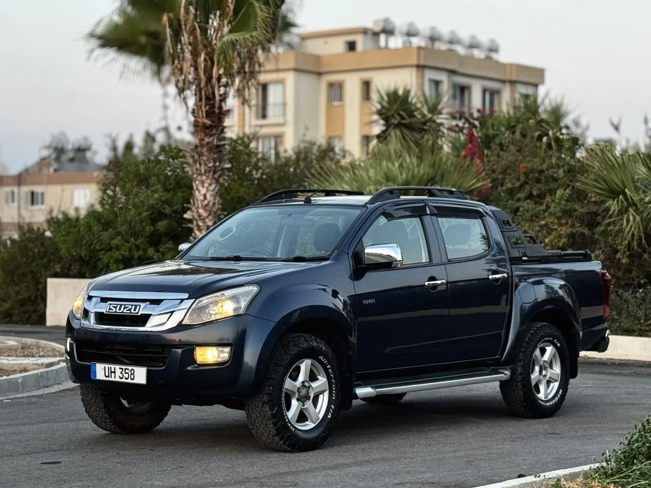 2017 Isuzu D-Max  Kıbrıs | KKTC İkinci El Satılık Araba - Thumbnail 3