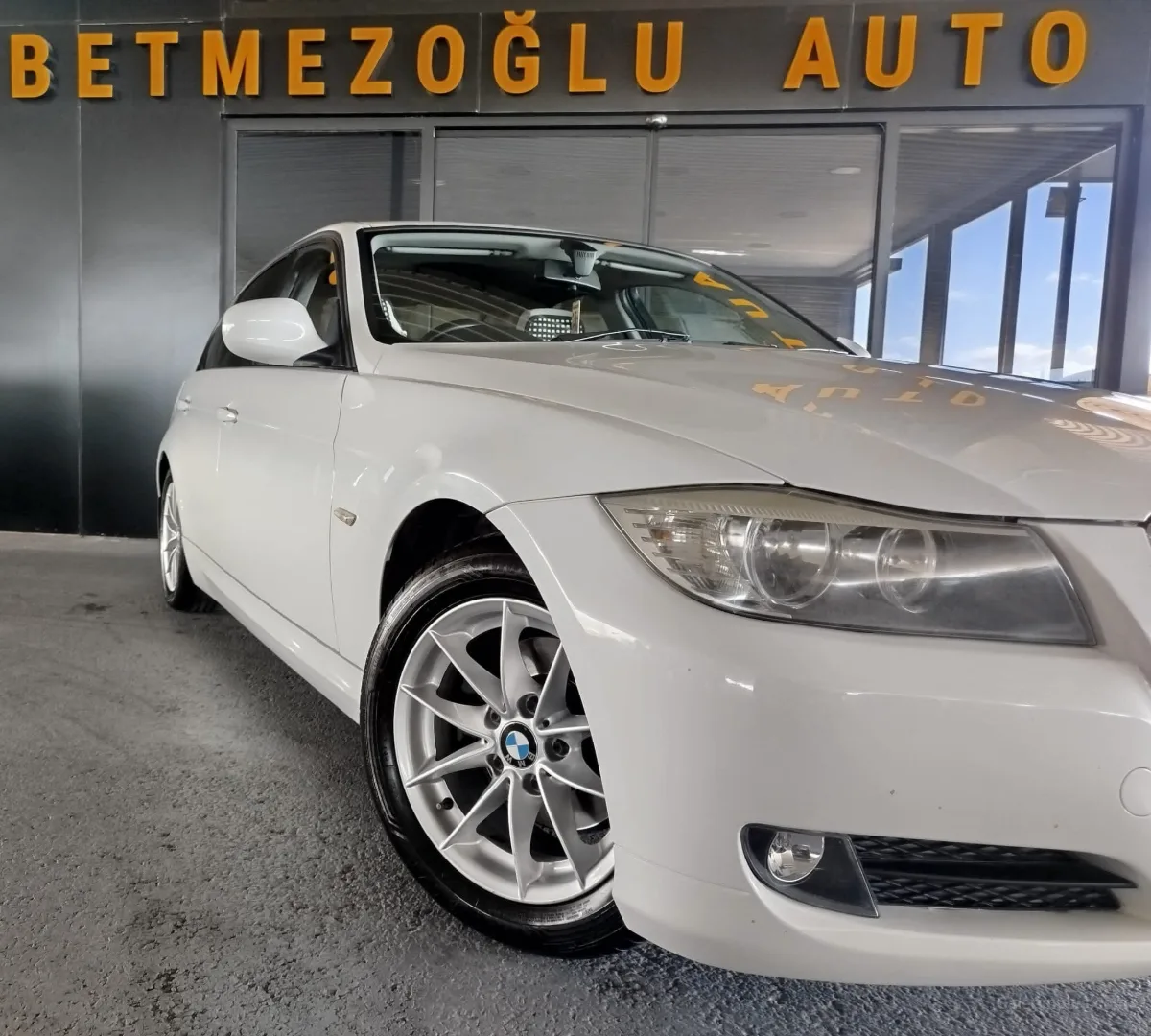 2011 BMW 1 Serisi 118i Kıbrıs | KKTC İkinci El Satılık Araba - Thumbnail 2