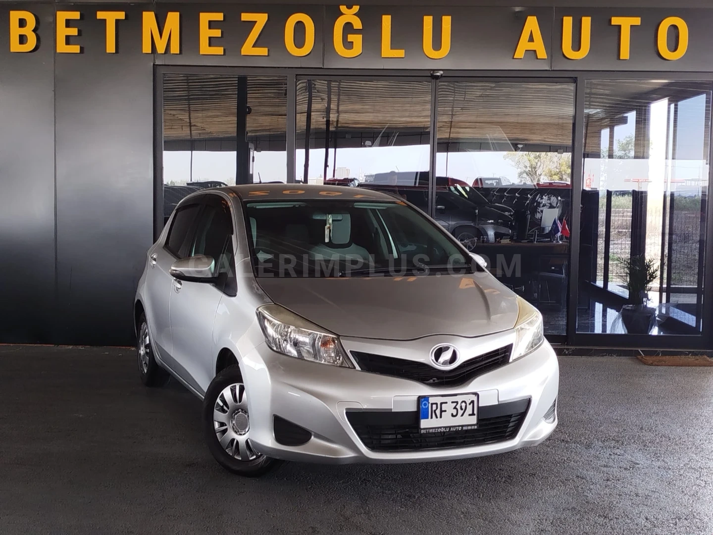 2014 Toyota Vitz Benzin Otomatik Lefke İlan görseli - GalerimPlus