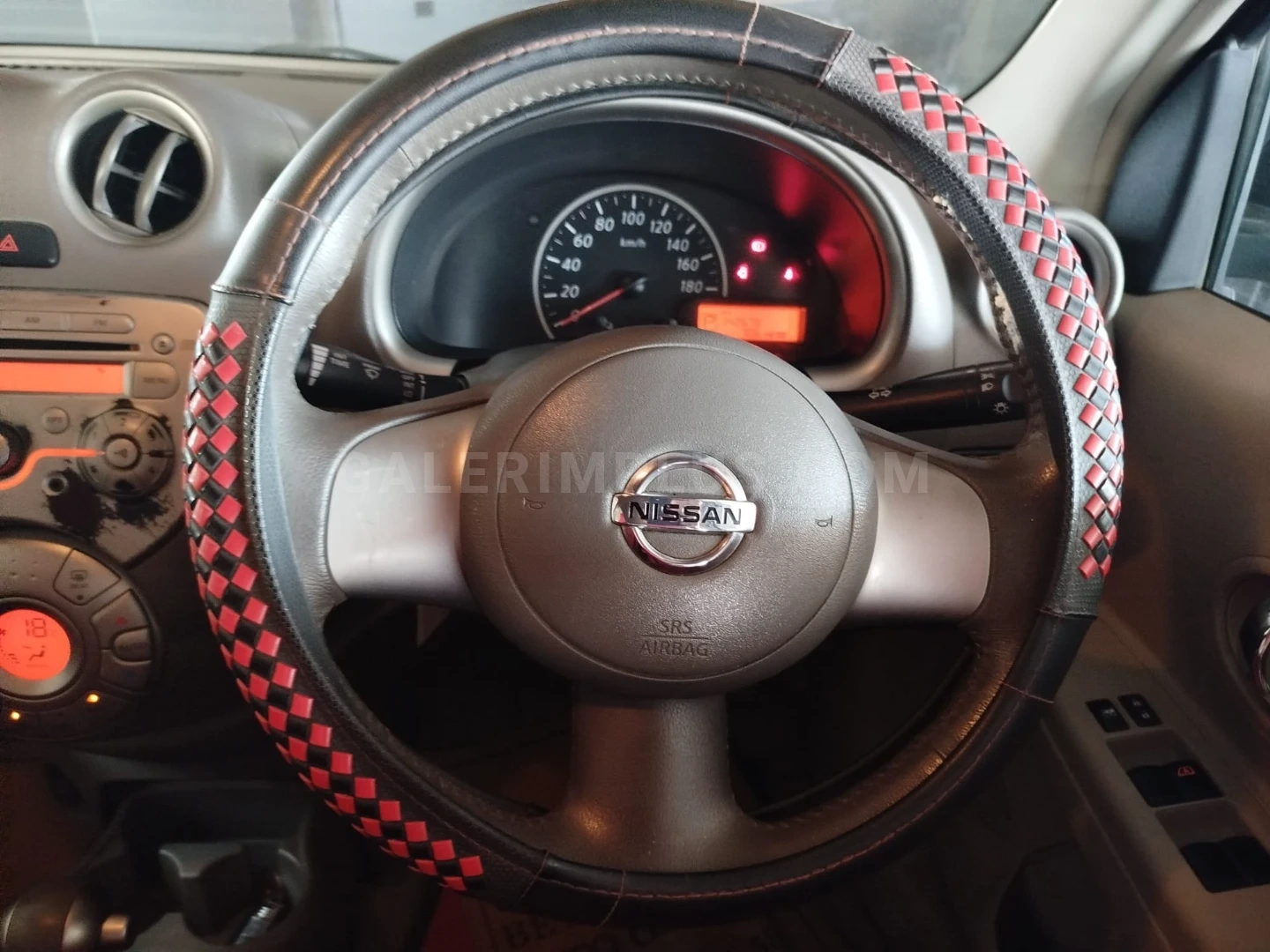 2012 Nissan March 1.2 Kıbrıs | KKTC İkinci El Satılık Araba - Thumbnail 6