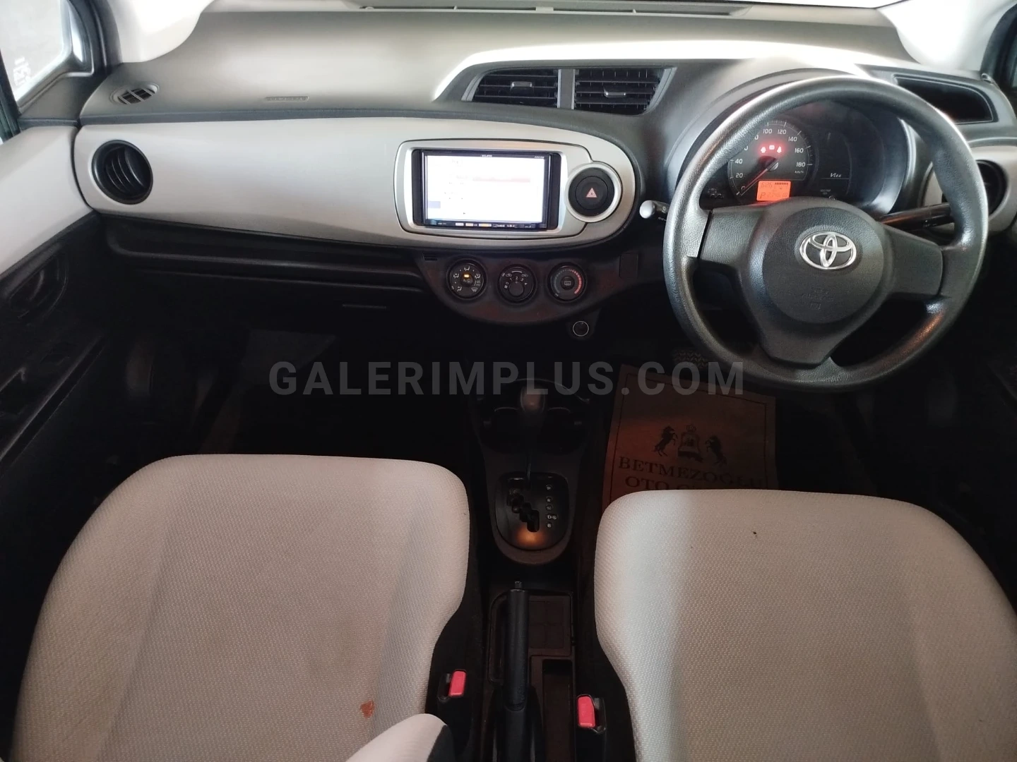 2011 Toyota Vitz 1.3 Kıbrıs | KKTC İkinci El Satılık Araba - Thumbnail 5