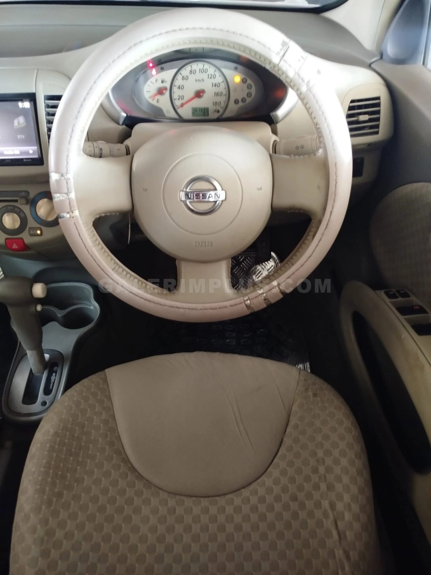 2008 Nissan March 1.2 Kıbrıs | KKTC İkinci El Satılık Araba - Thumbnail 6