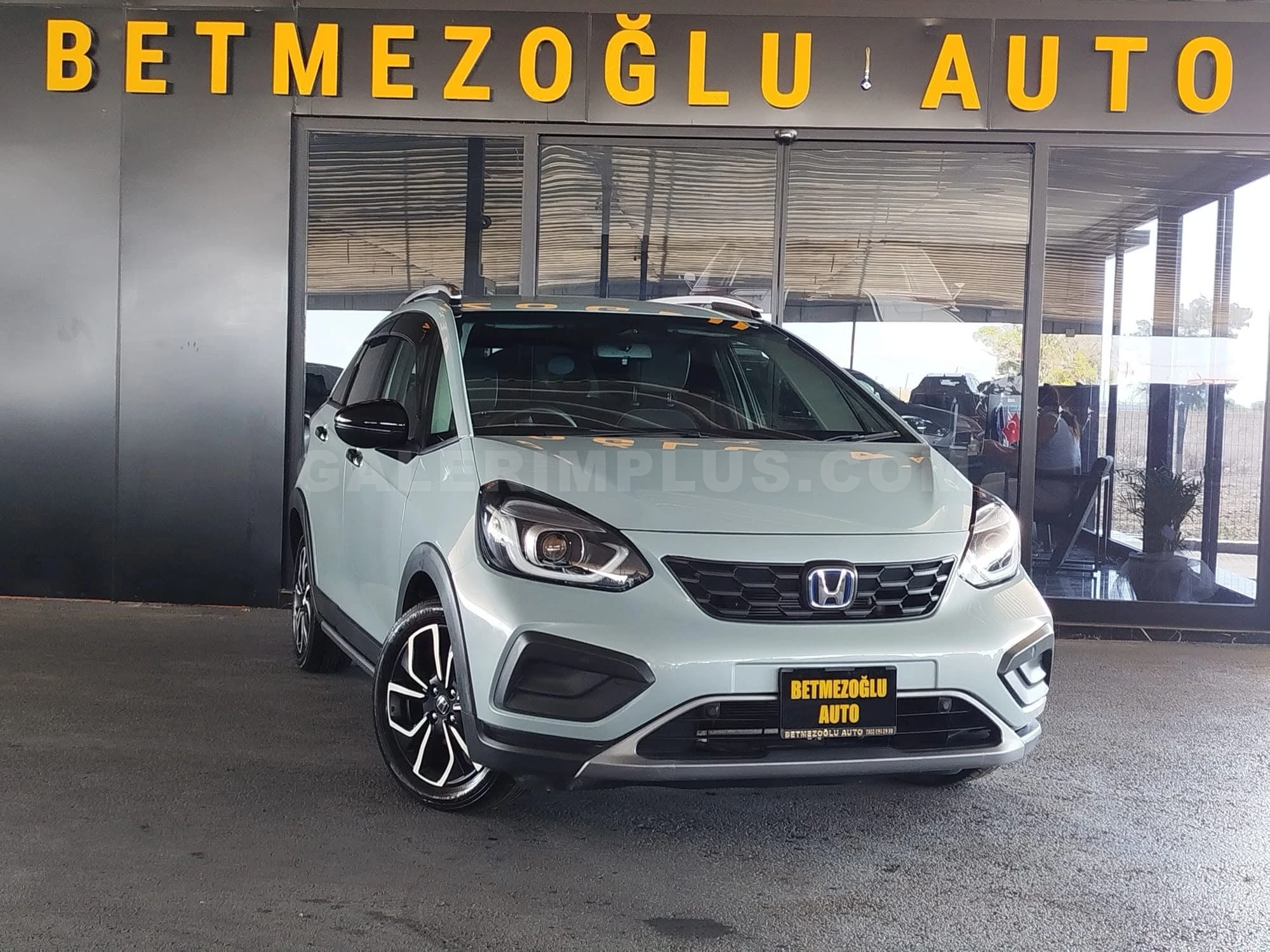 2023 Honda Fit 1.5 Crosstar Hibrit Otomatik Lefkoşa İlan görseli - GalerimPlus