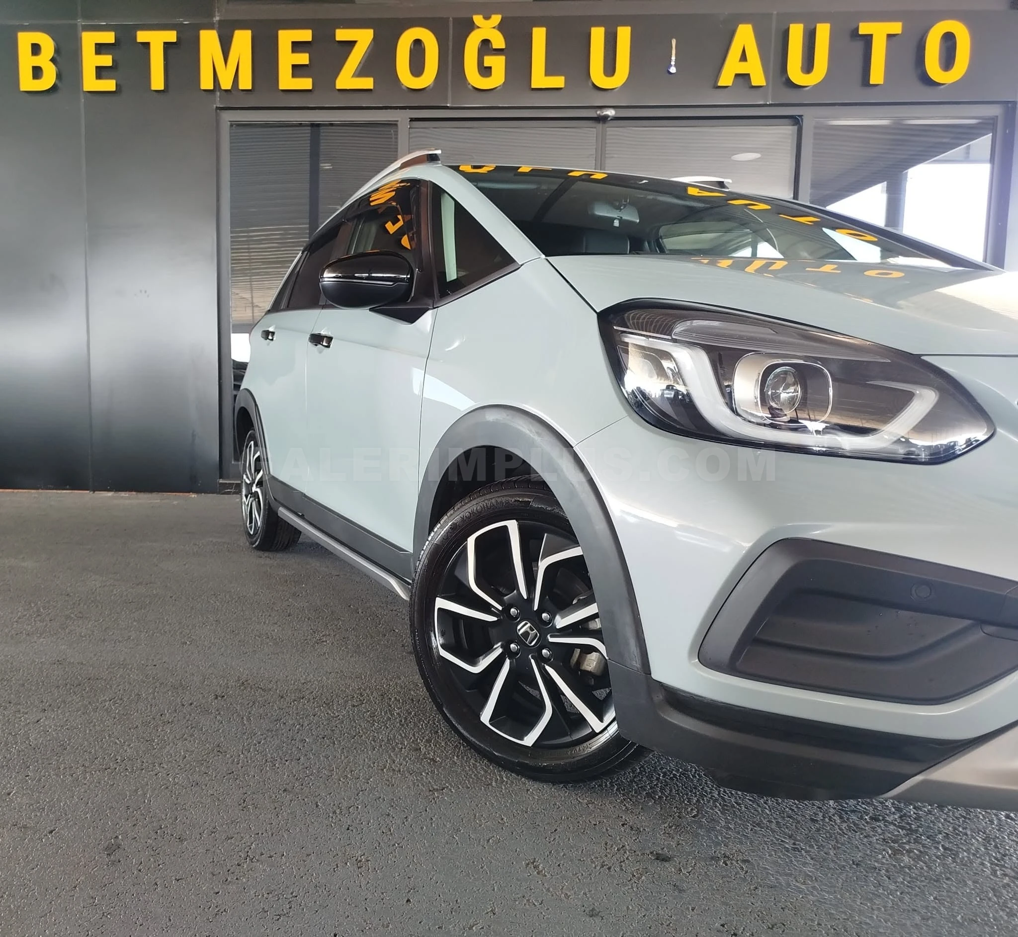2023 Honda Fit 1.5 Crosstar Kıbrıs | KKTC İkinci El Satılık Araba - Thumbnail 2