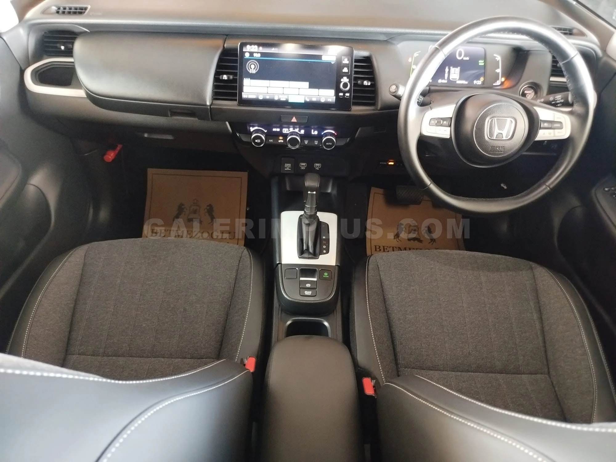2023 Honda Fit 1.5 Hybrid Kıbrıs | KKTC İkinci El Satılık Araba - Thumbnail 4