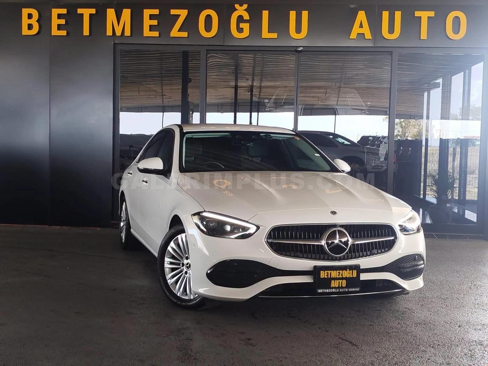 2026 Mercedes-Benz C Serisi C 200 Benzin Otomatik Lefkoşa İlan görseli - GalerimPlus
