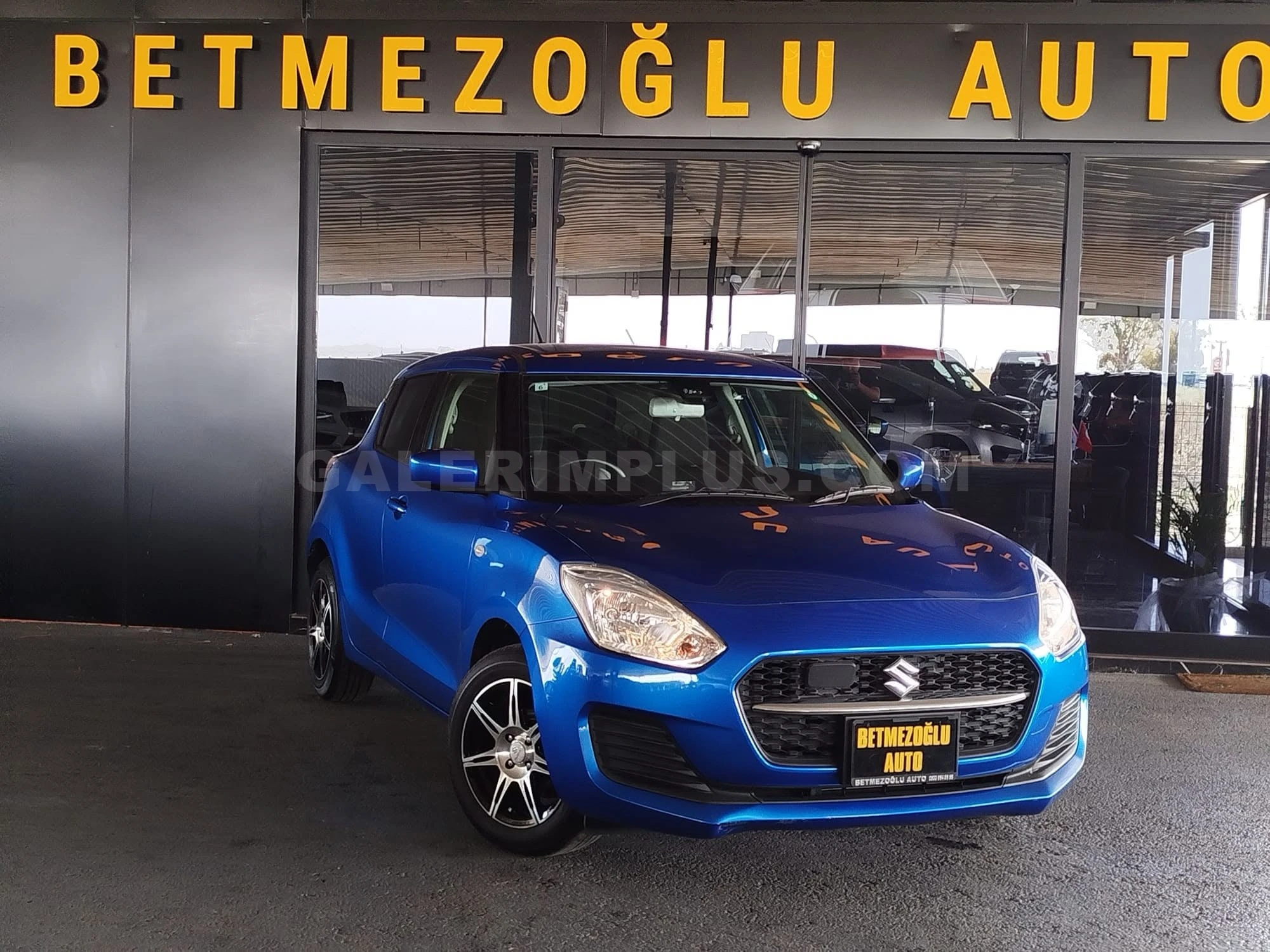 2023 Suzuki Swift 1.2 Kıbrıs | KKTC İkinci El Satılık Araba - Fotoğraf 1