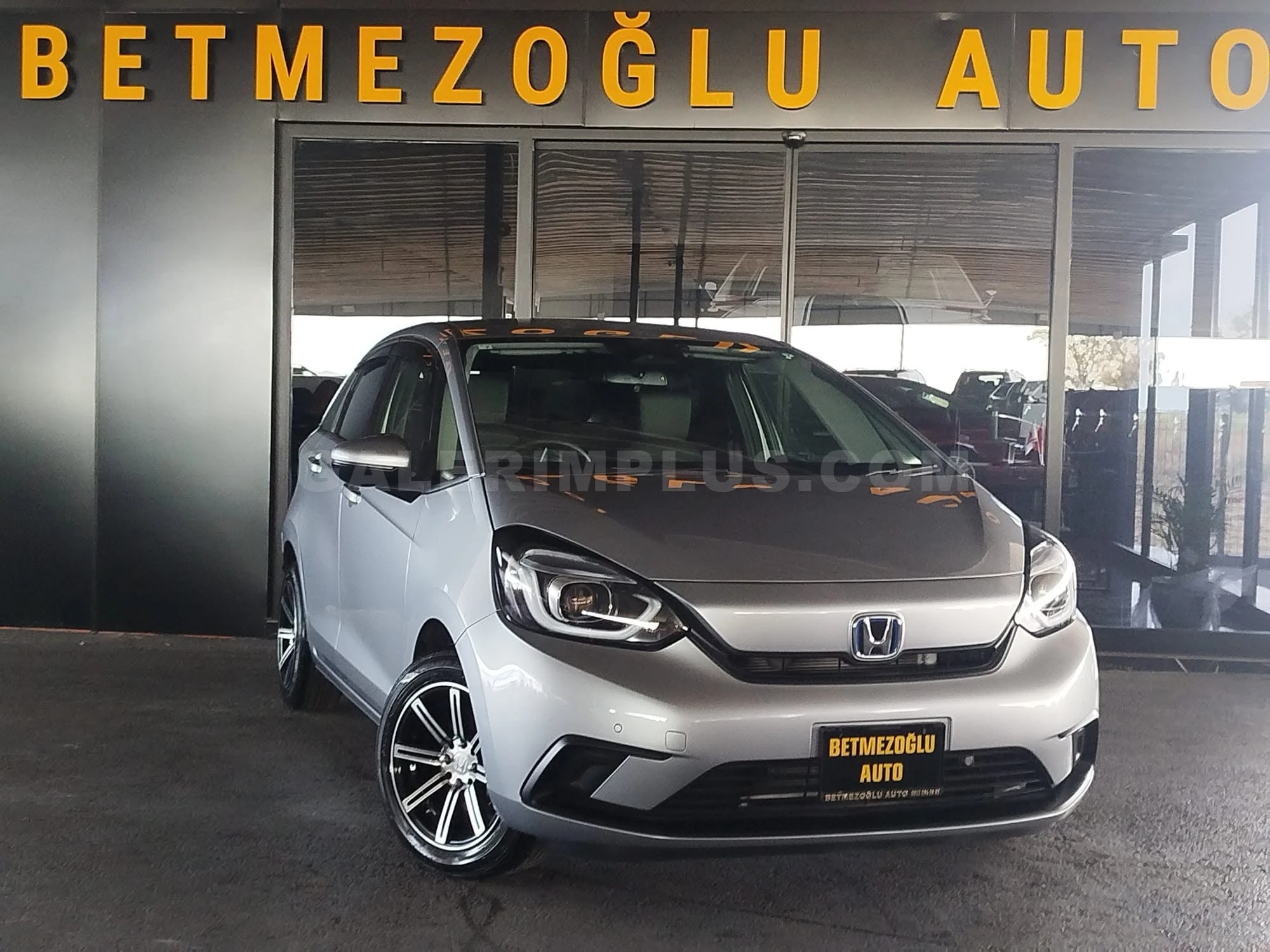 2022 Honda Fit 1.5 Hybrid Kıbrıs | KKTC İkinci El Satılık Araba - Fotoğraf 1