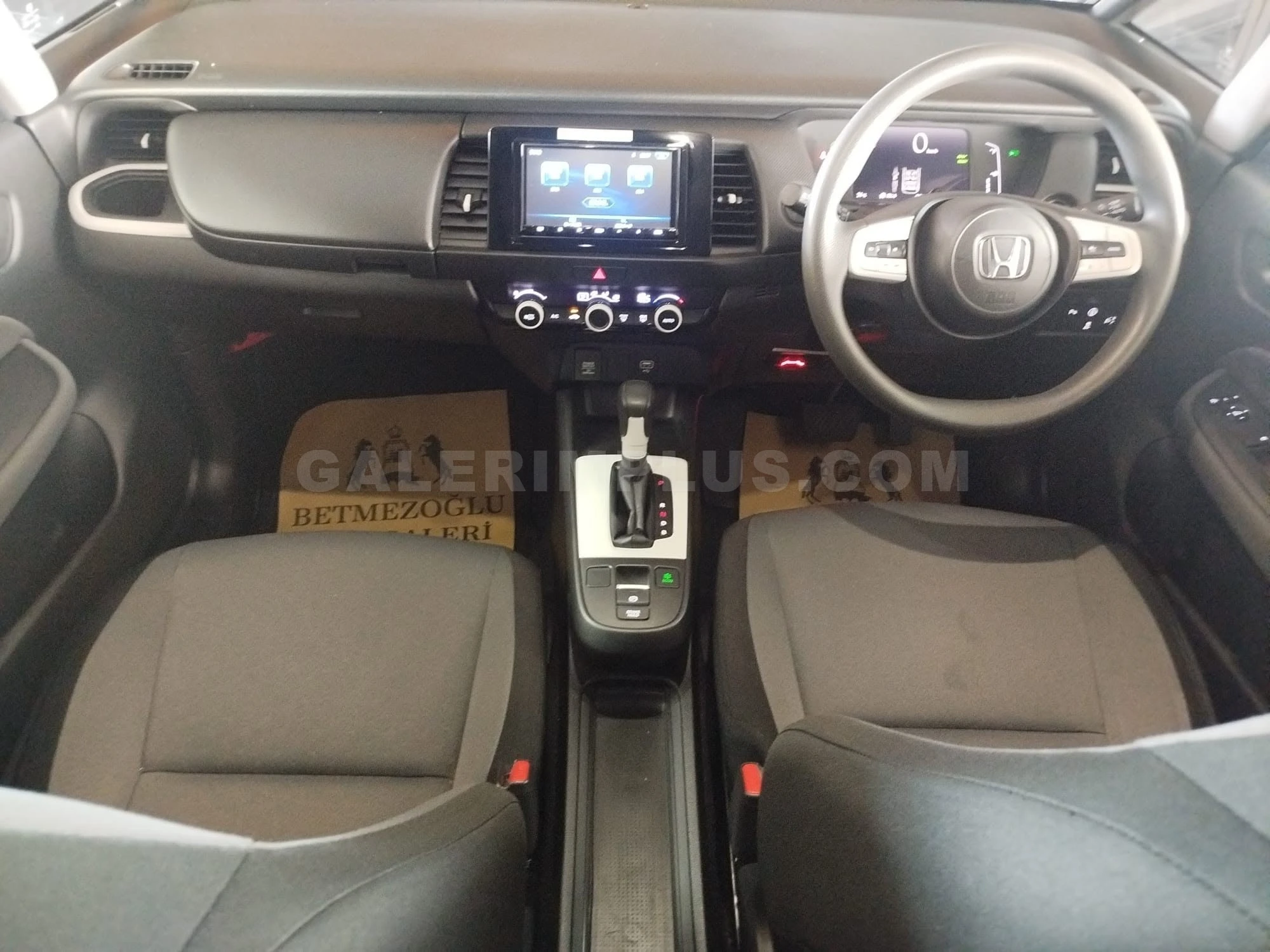 2022 Honda Fit 1.5 Hybrid Kıbrıs | KKTC İkinci El Satılık Araba - Thumbnail 4