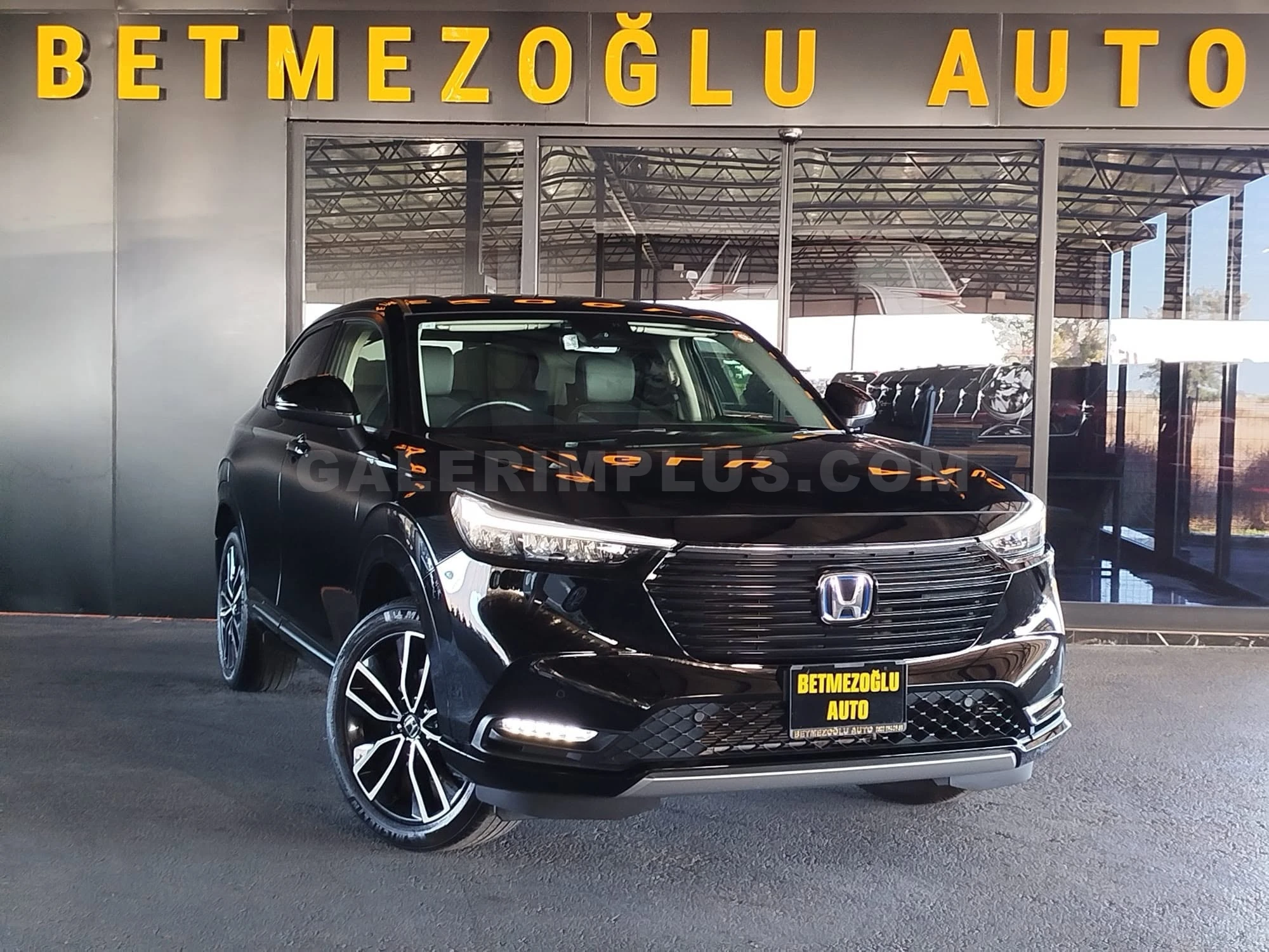 2021 Honda Vezel 1.5 e:HEV Kıbrıs | KKTC İkinci El Satılık Araba - Fotoğraf 1
