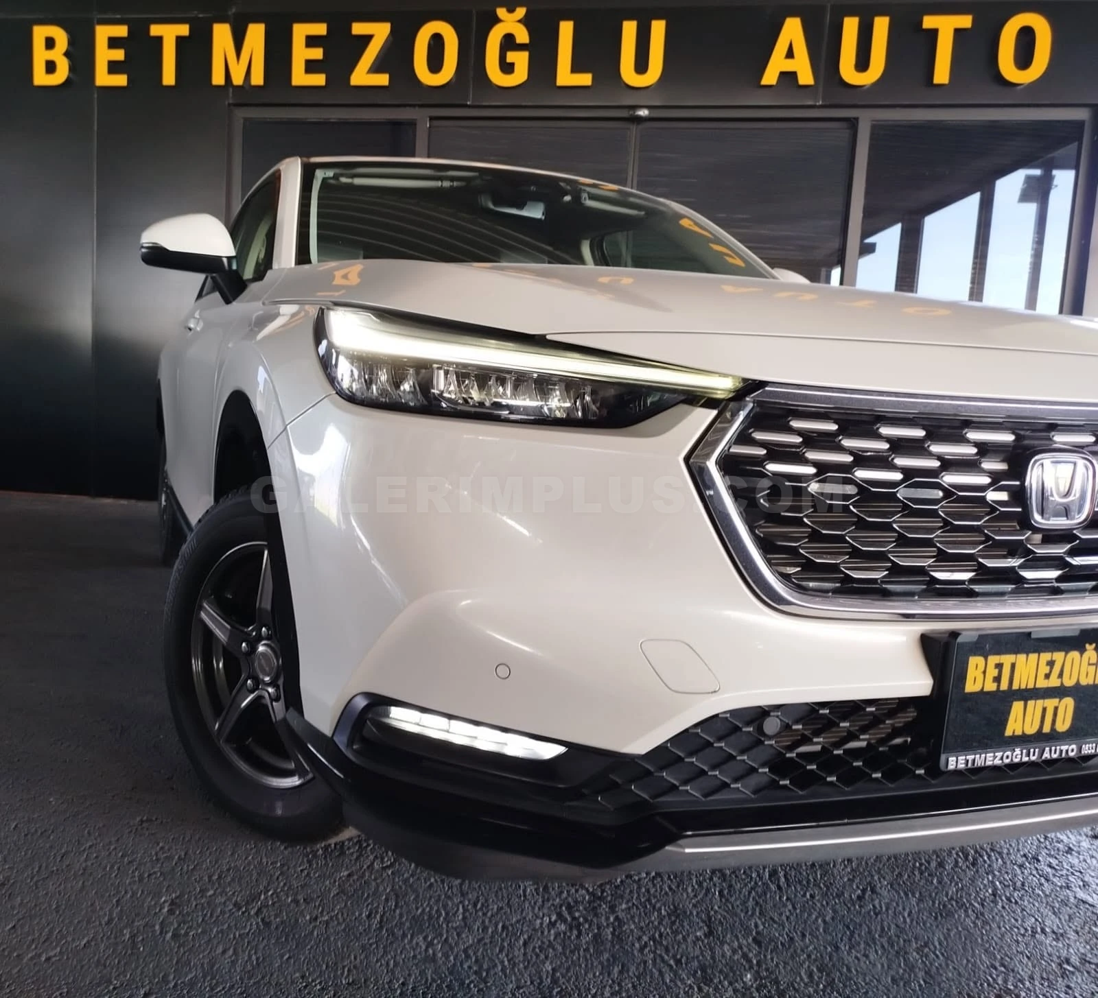 2022 Honda Vezel 1.5 i-VTEC Hybrid Kıbrıs | KKTC İkinci El Satılık Araba - Thumbnail 2