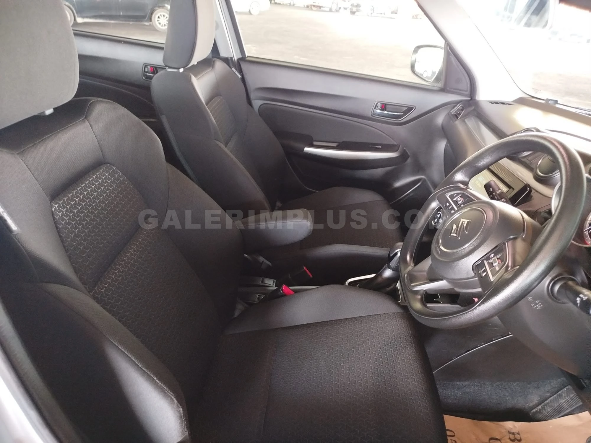 2022 Suzuki Swift 1.2 Kıbrıs | KKTC İkinci El Satılık Araba - Thumbnail 4