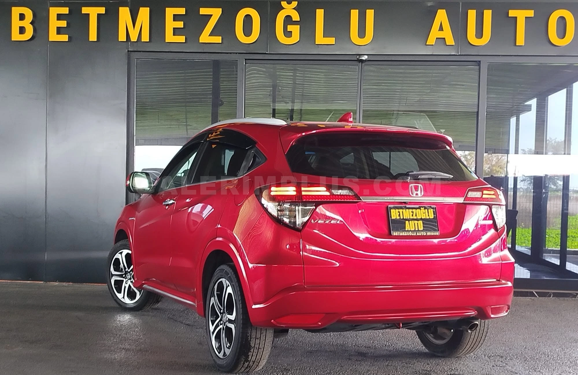 2021 Honda Vezel 1.5 i-VTEC Hybrid Kıbrıs | KKTC İkinci El Satılık Araba - Thumbnail 3