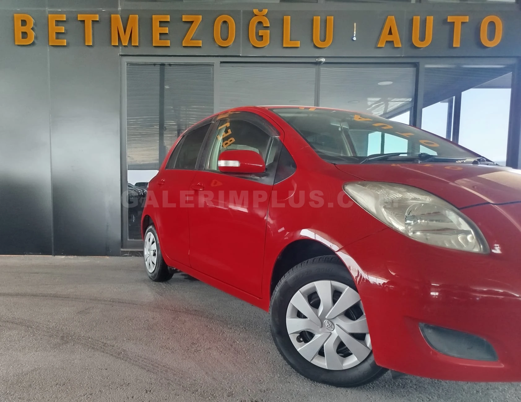 2010 Toyota Vitz 1.3 Kıbrıs | KKTC İkinci El Satılık Araba - Thumbnail 3