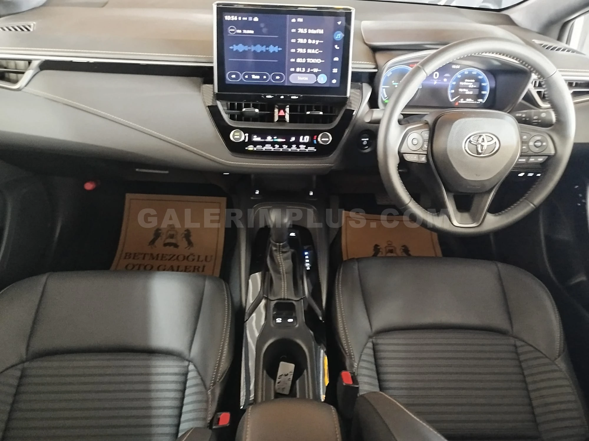 2025 Toyota Corolla 1.8 e:HEV Kıbrıs | KKTC İkinci El Satılık Araba - Thumbnail 5