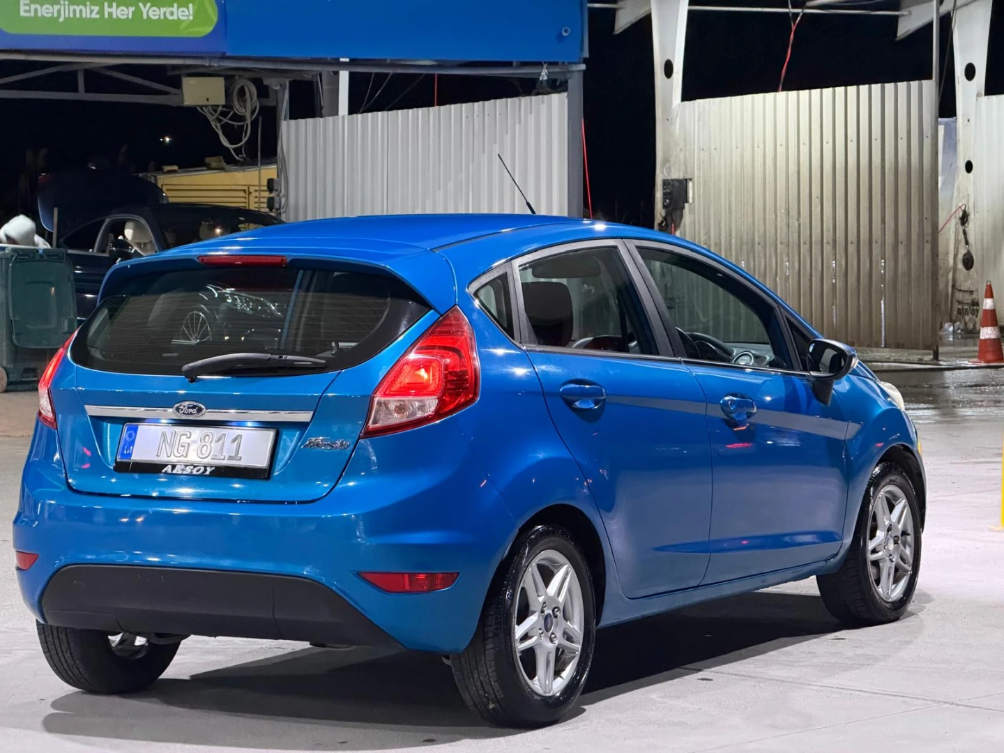 2015 Ford Fiesta 1.6 Kıbrıs | KKTC İkinci El Satılık Araba - Thumbnail 2