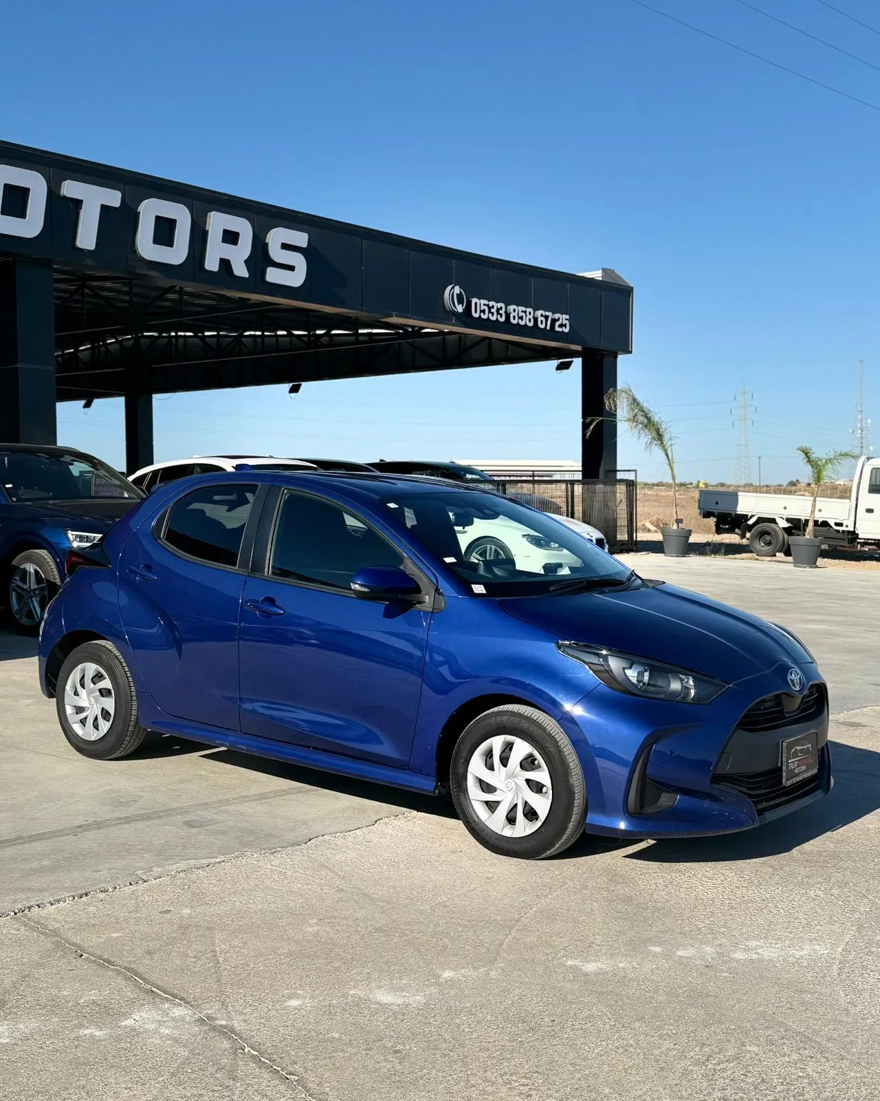 2021 Toyota Yaris 1.5 Hybrid Kıbrıs | KKTC İkinci El Satılık Araba - Fotoğraf 1
