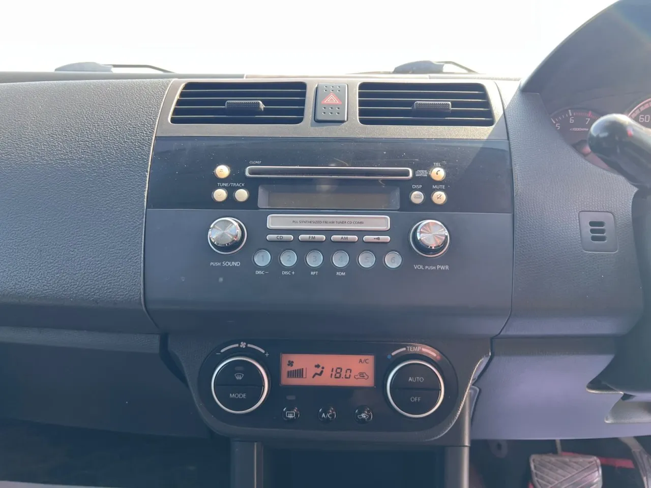 2007 Suzuki Swift 1.2 Kıbrıs | KKTC İkinci El Satılık Araba - Thumbnail 4