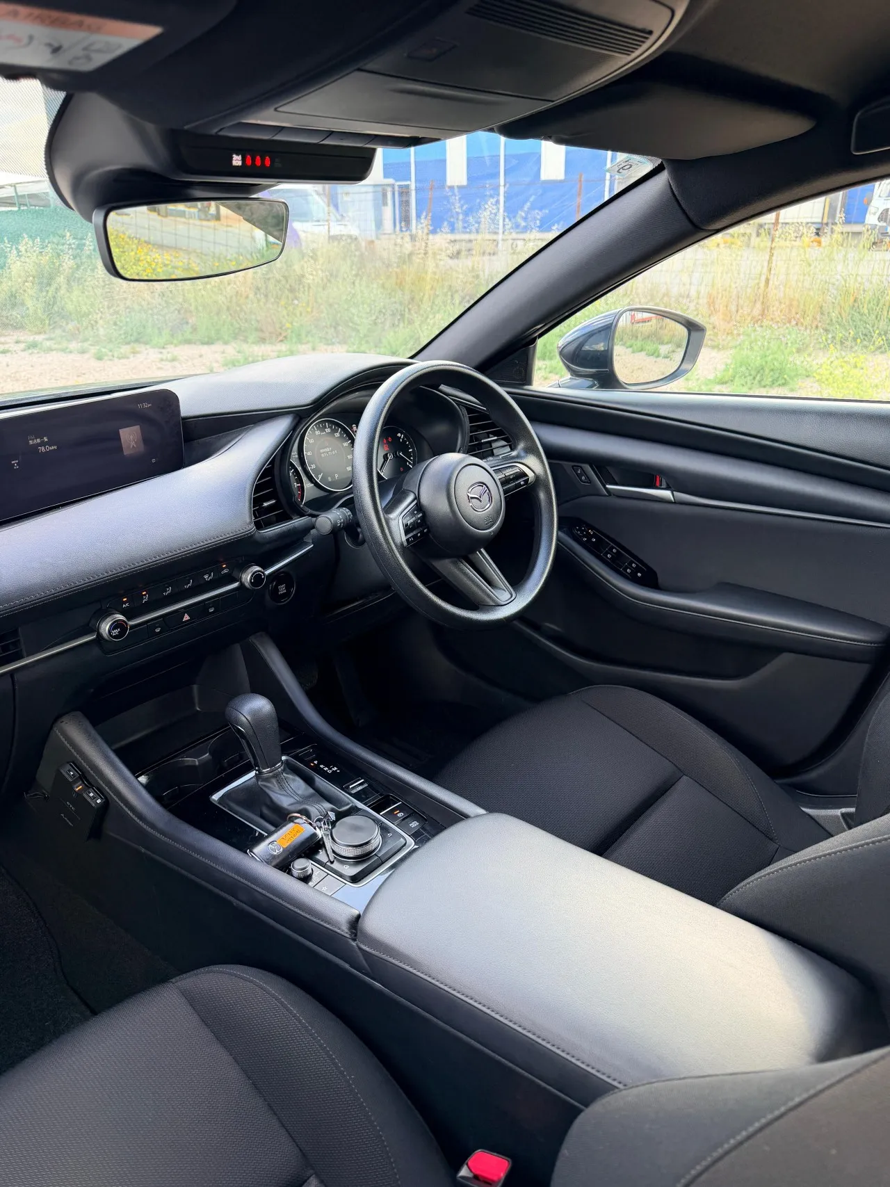 2023 Mazda 3 1.5 SkyActive-G Kıbrıs | KKTC İkinci El Satılık Araba - Thumbnail 2