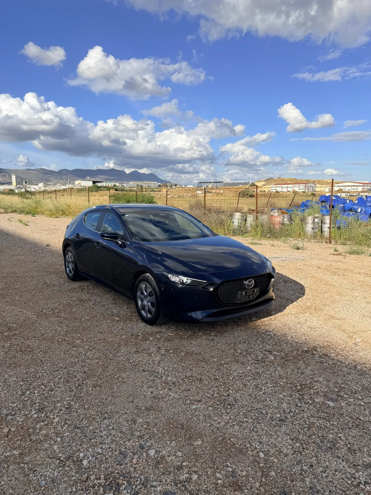 2023 Mazda 3 1.5 SkyActive-G Kıbrıs | KKTC İkinci El Satılık Araba - Thumbnail 4