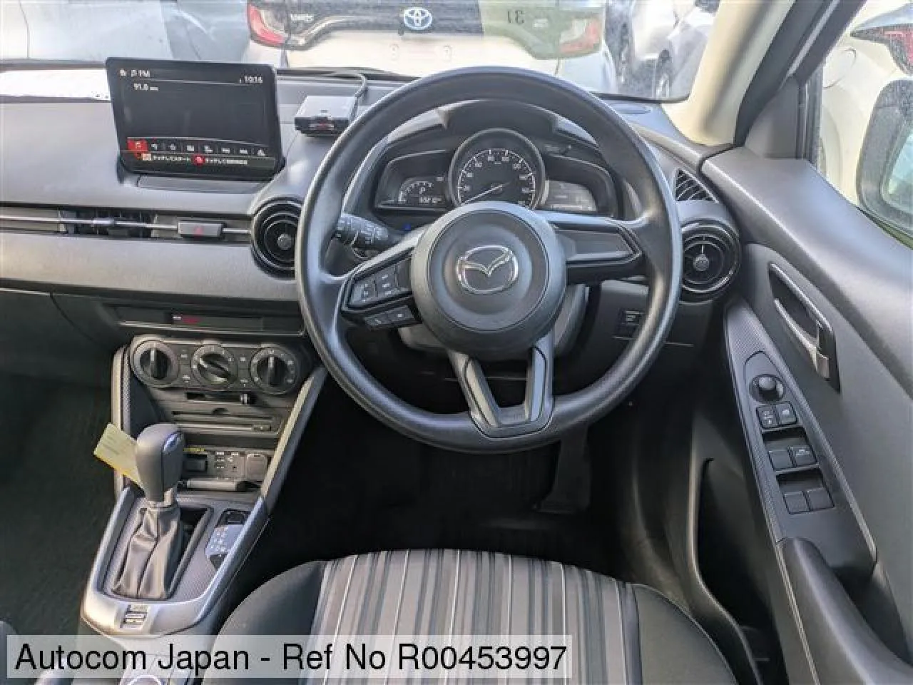 2023 Mazda 2 1.5 Kıbrıs | KKTC İkinci El Satılık Araba - Thumbnail 4