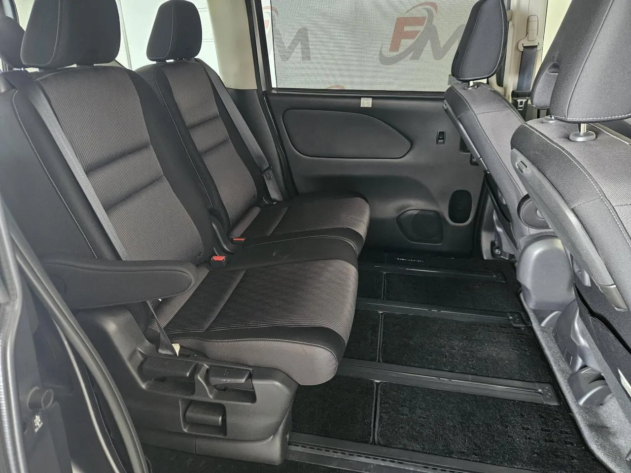 2021 Nissan Serena  Kıbrıs | KKTC İkinci El Satılık Araba - Thumbnail 3
