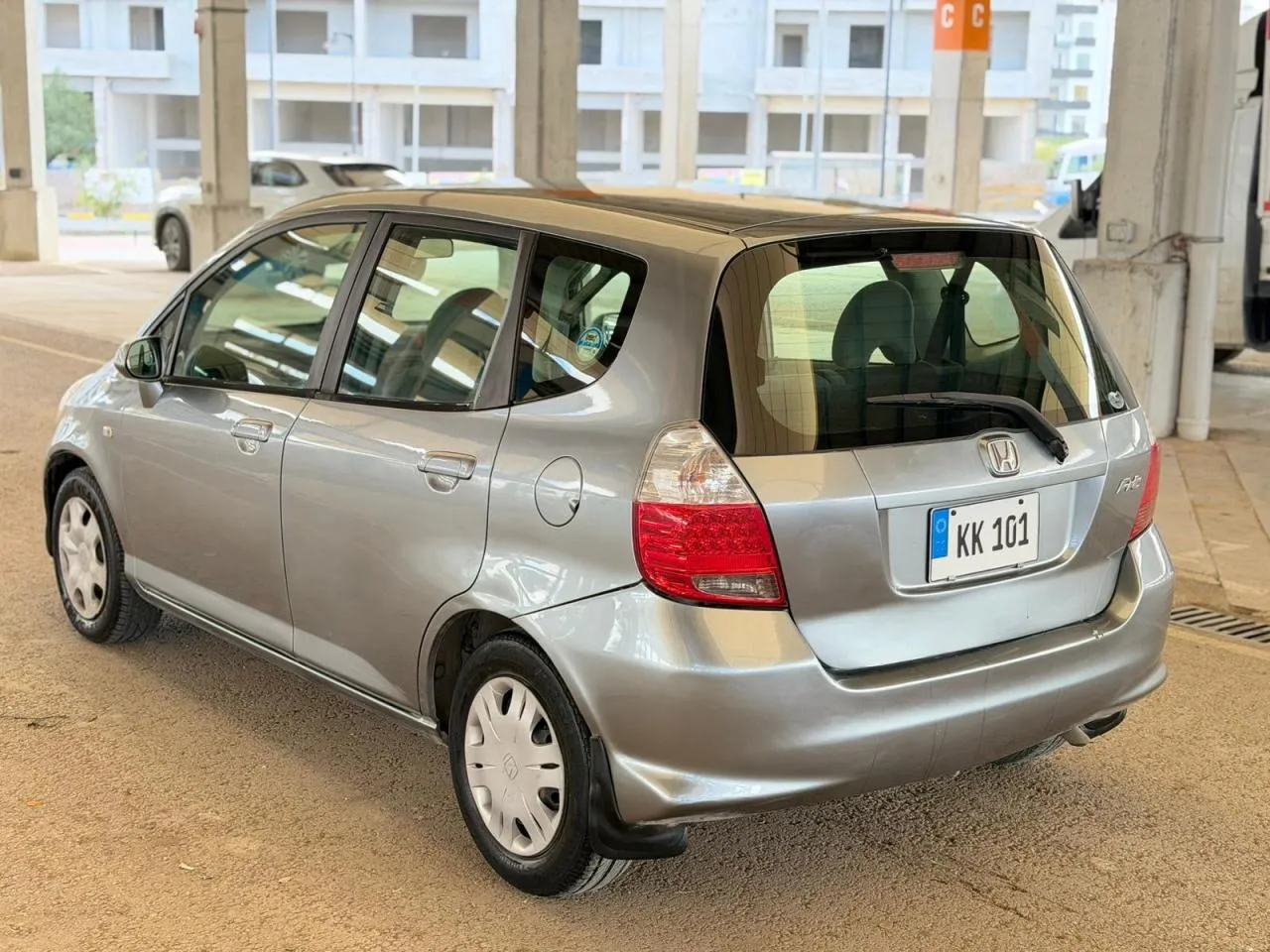 2006 Honda Fit 1.3 Kıbrıs | KKTC İkinci El Satılık Araba - Thumbnail 6