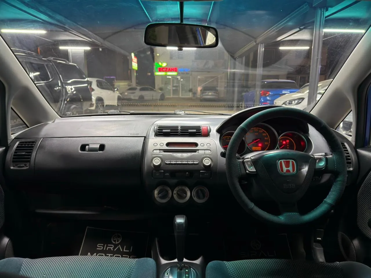 2003 Honda Fit 1.5 Automatic Kıbrıs | KKTC İkinci El Satılık Araba - Thumbnail 7