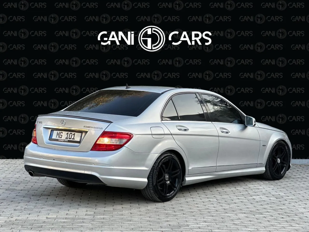 2010 Mercedes-Benz C Serisi C 180 AMG Kıbrıs | KKTC İkinci El Satılık Araba - Thumbnail 4