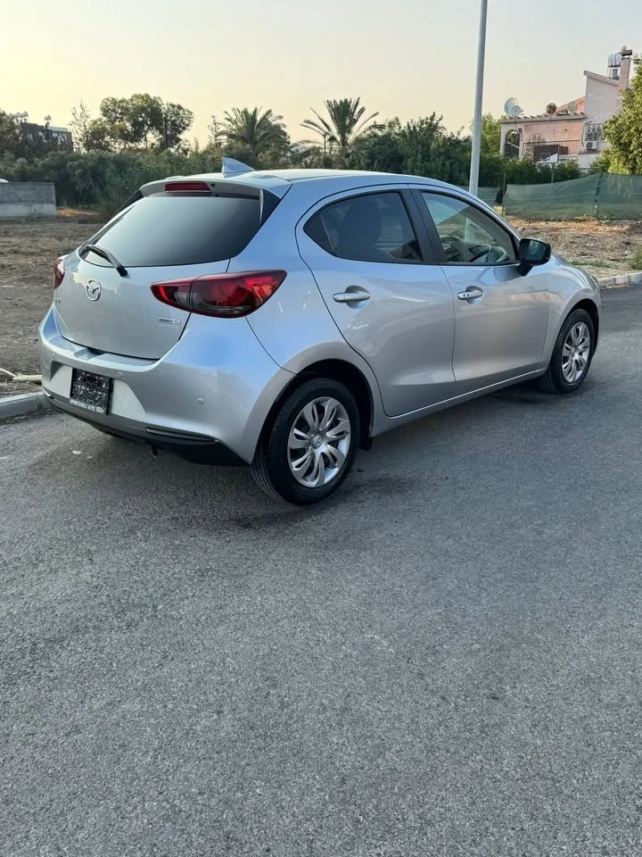 2021 Mazda 2 1.5 Sky-G Kıbrıs | KKTC İkinci El Satılık Araba - Thumbnail 3