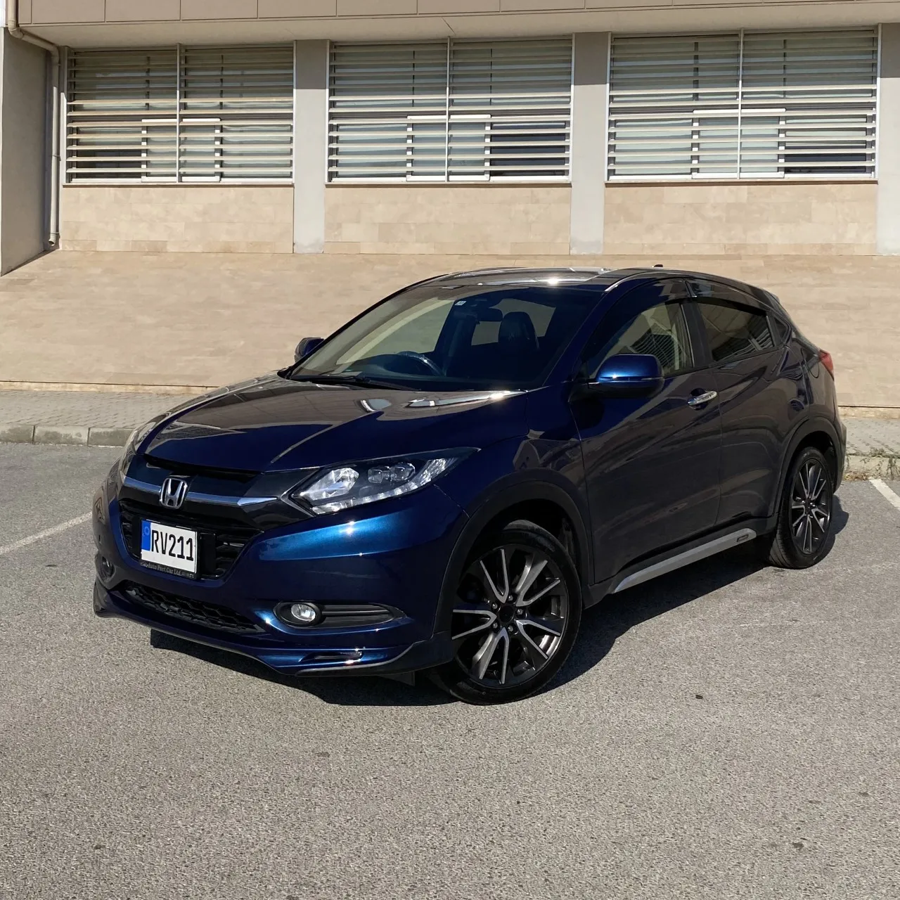 2015 Honda Vezel 1.5 i-VTEC CVT Kıbrıs | KKTC İkinci El Satılık Araba - Fotoğraf 1