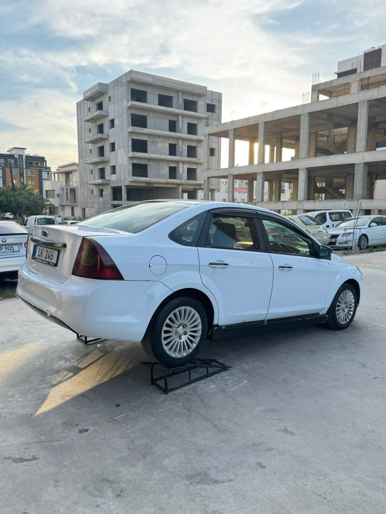 2011 Ford Focus 1.6 Kıbrıs | KKTC İkinci El Satılık Araba - Thumbnail 6