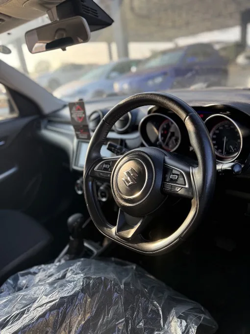 2019 Suzuki Swift 1.2 Kıbrıs | KKTC İkinci El Satılık Araba - Thumbnail 6