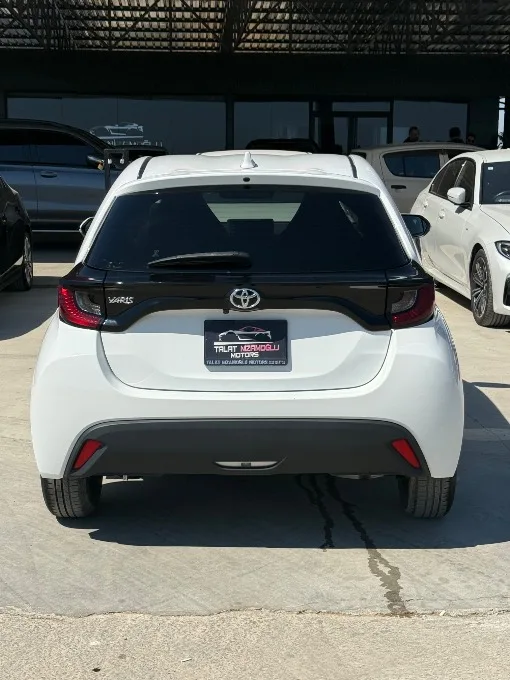 2022 Toyota Yaris  Kıbrıs | KKTC İkinci El Satılık Araba - Thumbnail 5
