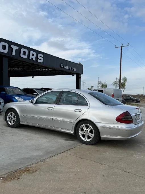 2008 Mercedes-Benz E 220 D 2.0 Kıbrıs | KKTC İkinci El Satılık Araba - Thumbnail 4