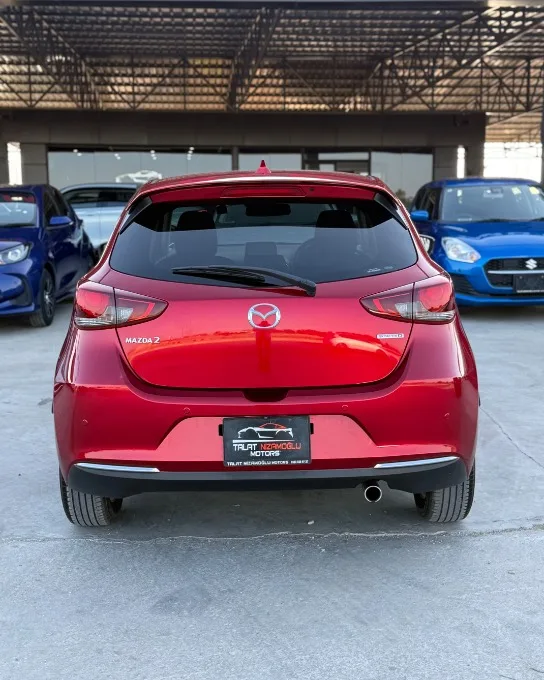 2021 Mazda 2 1.5 Sky-G Kıbrıs | KKTC İkinci El Satılık Araba - Thumbnail 5