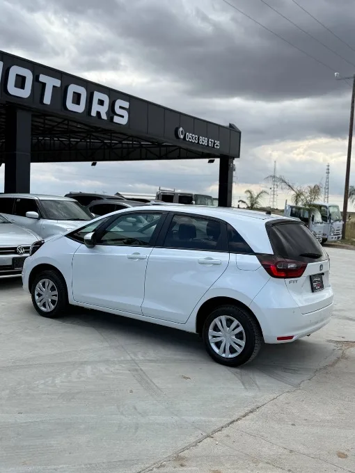 2023 Honda Fit 1.5 Hybrid Automatic Kıbrıs | KKTC İkinci El Satılık Araba - Thumbnail 2