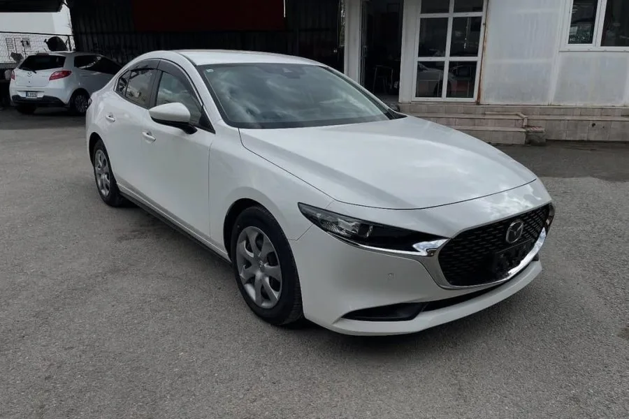 2020 Mazda 3 1.5 SkyActive-G Benzin Otomatik Lefkoşa İlan görseli - GalerimPlus