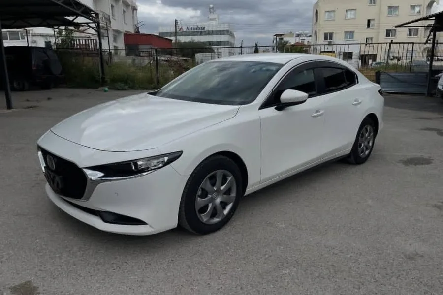 2020 Mazda 3 1.5 SkyActive-G Kıbrıs | KKTC İkinci El Satılık Araba - Thumbnail 2