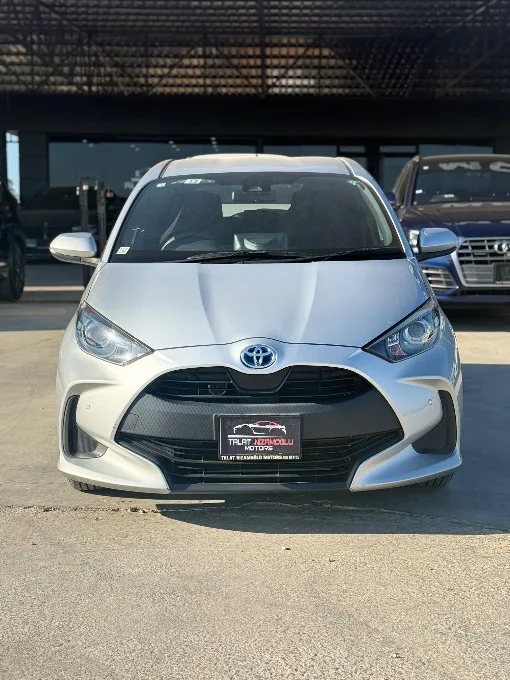 2021 Toyota Yaris 1.5 Hybrid Kıbrıs | KKTC İkinci El Satılık Araba - Thumbnail 2