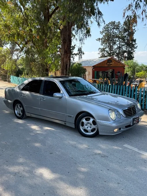 2001 Mercedes-Benz E 320  Kıbrıs | KKTC İkinci El Satılık Araba - Thumbnail 2
