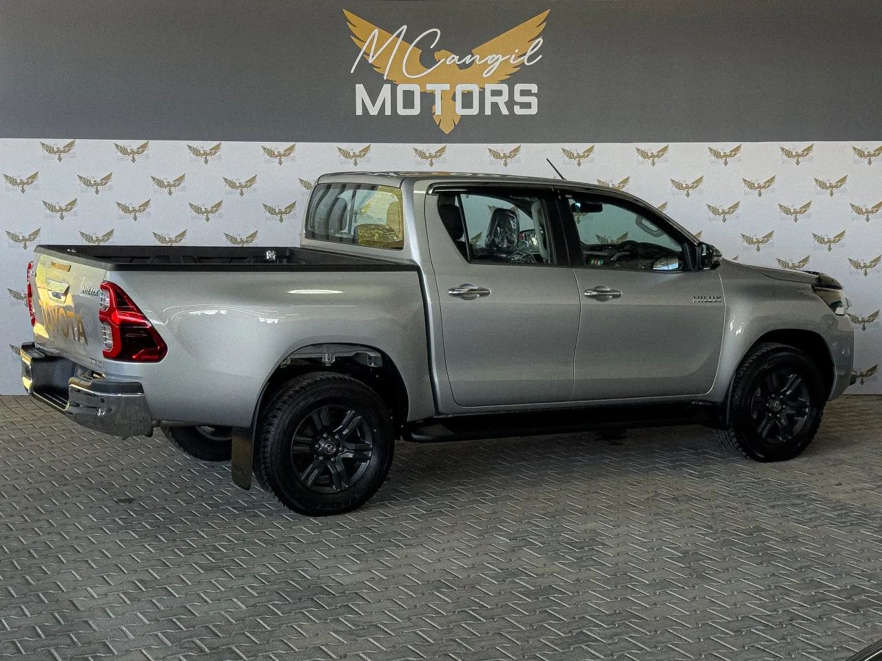 2026 Toyota Hilux 2.4 D Kıbrıs | KKTC İkinci El Satılık Araba - Thumbnail 2