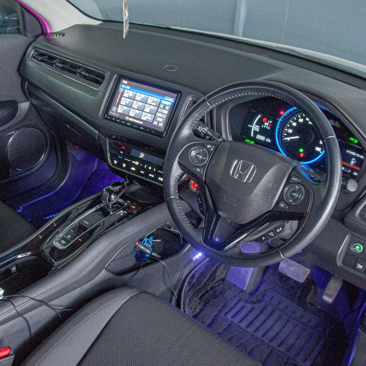 2020 Honda Vezel 1.5 i-VTEC Hybrid Automatic Kıbrıs | KKTC İkinci El Satılık Araba - Thumbnail 7