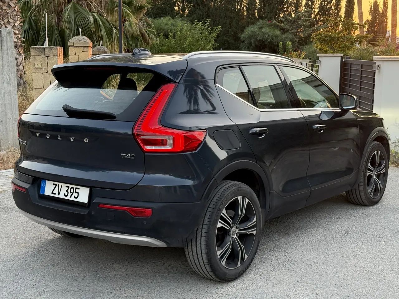 2022 Volvo XC40 2.0 T4 Kıbrıs | KKTC İkinci El Satılık Araba - Thumbnail 5